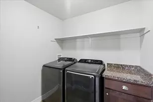 3856 W Coastal Dune Dr, South Jordan, UT 84009 - Photo 14