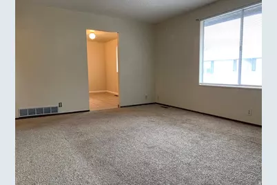 1761 E Fort Union Blvd, Cottonwood Heights, UT 84121 - Photo 8