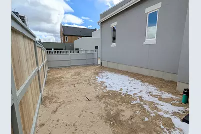 11324 S Silver Pond Dr W #323, South Jordan, UT 84009 - Photo 8