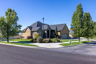 294 E 875 S, Providence, UT 84332 - Photo 4