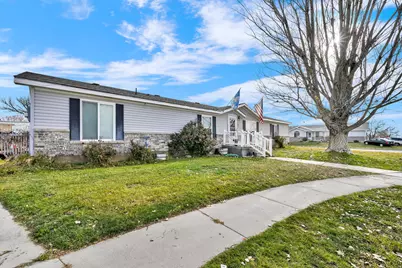 935 S 550 W, Tremonton, UT 84337 - Photo 2