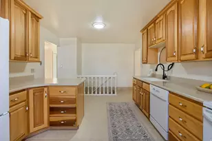 377 N 300 E, Nephi, UT 84648 - Photo 8