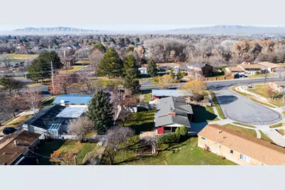 926 E 250 N, Springville, UT 84663 - Photo 34