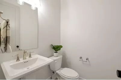 298 N Amber Ln W, Layton, UT 84041 - Photo 18