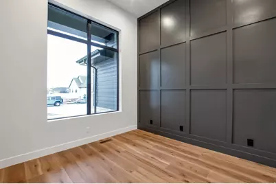 298 N Amber Ln W, Layton, UT 84041 - Photo 6