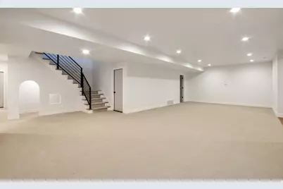 298 N Amber Ln W, Layton, UT 84041 - Photo 30