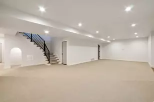 298 N Amber Ln W, Layton, UT 84041 - Photo 30