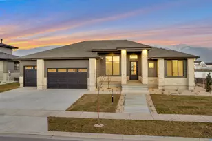 298 N Amber Ln W, Layton, UT 84041 - Photo 2