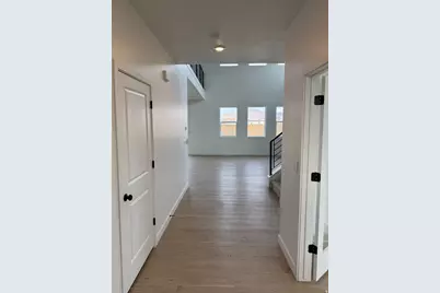 242 N Husker Ln #8, Saratoga Springs, UT 84043 - Photo 2