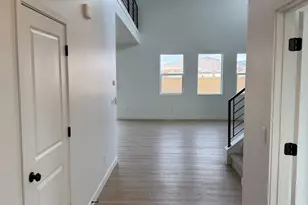 242 N Husker Ln, Saratoga Springs, UT 84043 - Photo 2