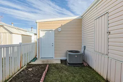 1111 N 2000 W #105, Farr West, UT 84404 - Photo 24