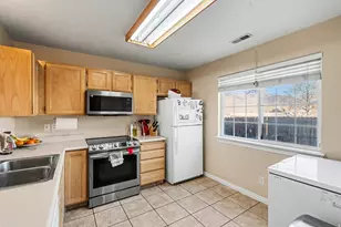 136 N 1120 E, Spanish Fork, UT 84660 - Photo 6