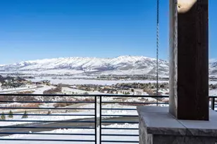 6251 E Legacy Dr, Huntsville, UT 84317 - Photo 28