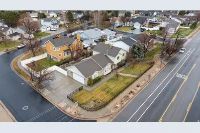 9871 S 4000 W, South Jordan, UT 84095 - Photo 32