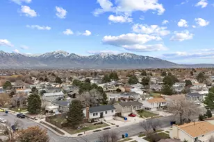 4929 S Huntington Rd W, Taylorsville, UT 84129 - Photo 34