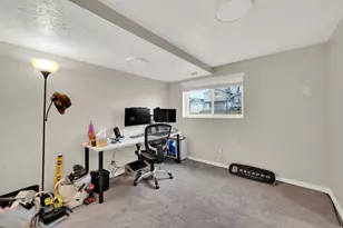 7987 S 3260 W, West Jordan, UT 84088 - Photo 18