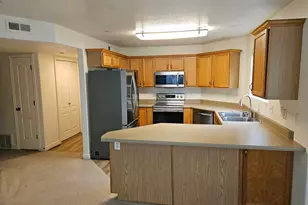 14043 S Bridgeview Ct, Bluffdale, UT 84065 - Photo 4