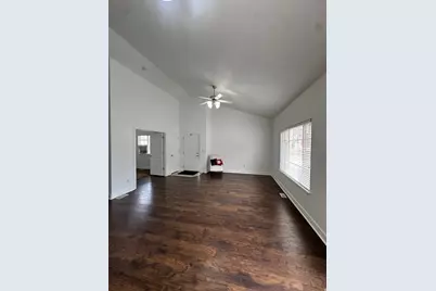 654 E Wyngate Pointe Ln, Draper, UT 84020 - Photo 4