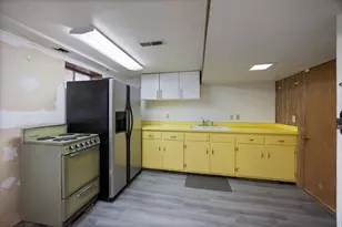 1025 S 1075 E, Clearfield, UT 84015 - Photo 10