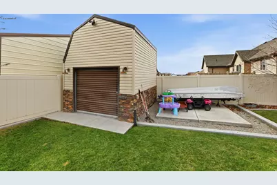 793 W 400 S, Tremonton, UT 84337 - Photo 20