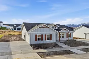 697 W 20 N, Hyrum, UT 84319 - Photo 2