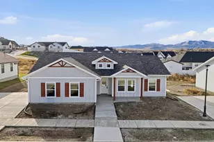 697 W 20 N, Hyrum, UT 84319 - Photo 1