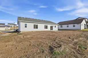 697 W 20 N, Hyrum, UT 84319 - Photo 34