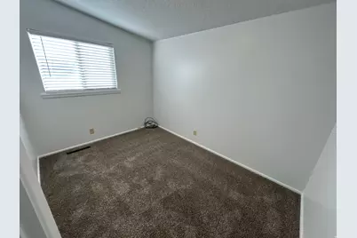 1383 E Greenfield Ave S, Murray, UT 84121 - Photo 28
