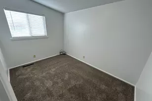 1383 E Greenfield Ave S, Murray, UT 84121 - Photo 28