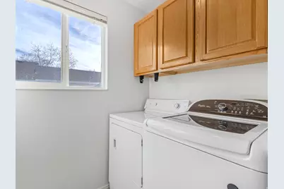 1248 W Edgeberry Dr, Murray, UT 84123 - Photo 10