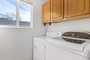 1248 W Edgeberry Dr, Murray, UT 84123 - Photo 10