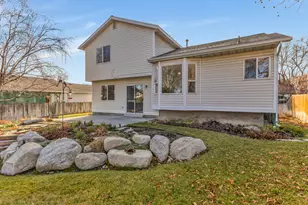 1248 W Edgeberry Dr, Murray, UT 84123 - Photo 20