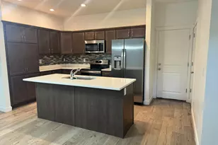 11637 S Sky Atlas Ln, Draper, UT 84020 - Photo 2