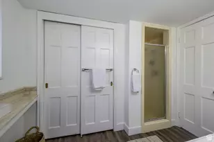 2220 E Murray Holladay Rd S, Salt Lake City, UT 84117 - Photo 16