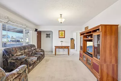 4955 S 4420 W, Salt Lake City, UT 84118 - Photo 4