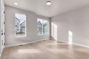 2324 N Sunmore Wy, Lehi, UT 84048 - Photo 8