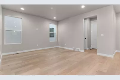 2324 N Sunmore Way, Lehi, UT 84048 - Photo 10