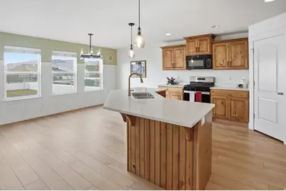 2201 W 1300 S, Lehi, UT 84043 - Photo 16