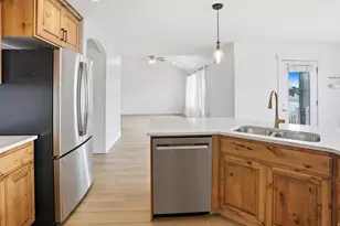 2201 W 1300 S, Lehi, UT 84043 - Photo 26