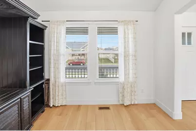 2201 W 1300 S, Lehi, UT 84043 - Photo 8