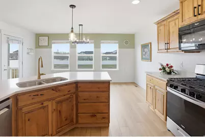 2201 W 1300 S, Lehi, UT 84043 - Photo 16