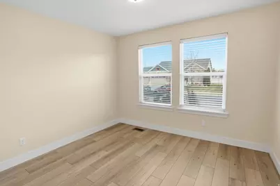 2201 W 1300 S, Lehi, UT 84043 - Photo 28