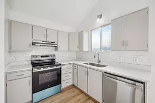 4133 S Eastern Park Ln, West Valley, UT 84119 - Photo 8