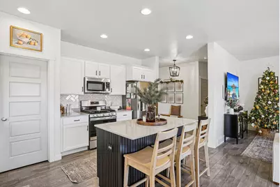 1772 S Haven Pkwy, West Haven, UT 84401 - Photo 2