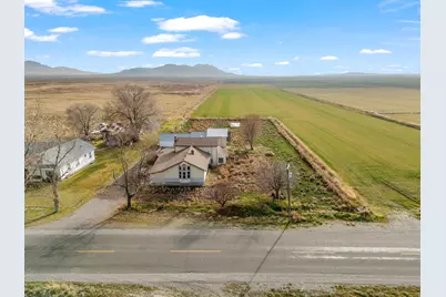 10205 W 10400 N, Tremonton, UT 84337 - Photo 20