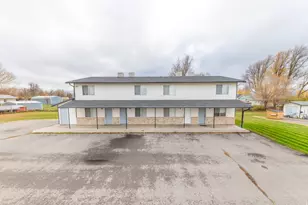 360 N 400 W, Hyrum, UT 84319 - Photo 4