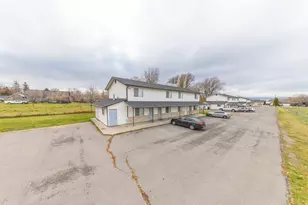 360 N 400 W, Hyrum, UT 84319 - Photo 2