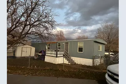 490 Hawthorne St, Tooele, UT 84074 - Photo 1