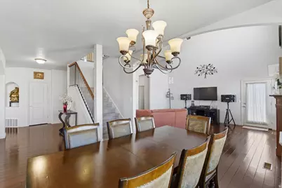 6254 W Palenque Dr, Salt Lake City, UT 84118 - Photo 10