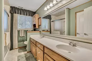 1972 E Everleigh Circle, Sandy, UT 84093 - Photo 34